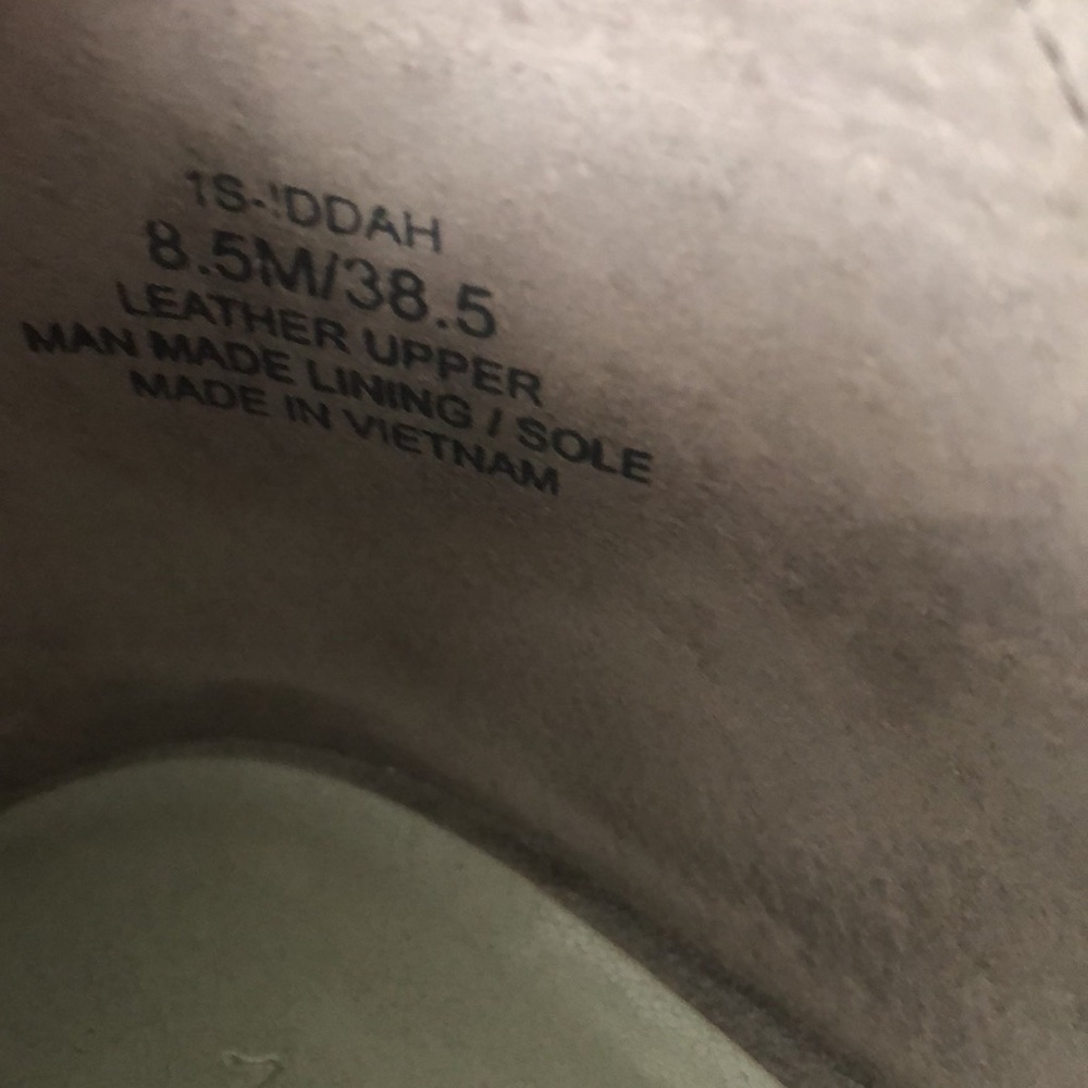 1.State boots - Picture 7 of 7